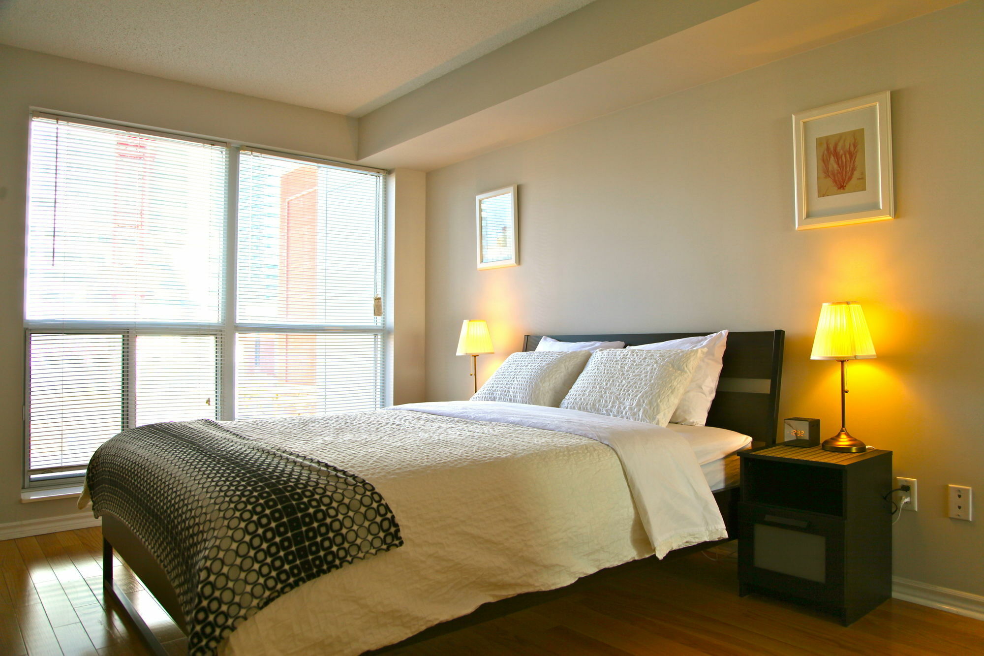 טורונטו Red Maple Suites - Icon מראה חיצוני תמונה