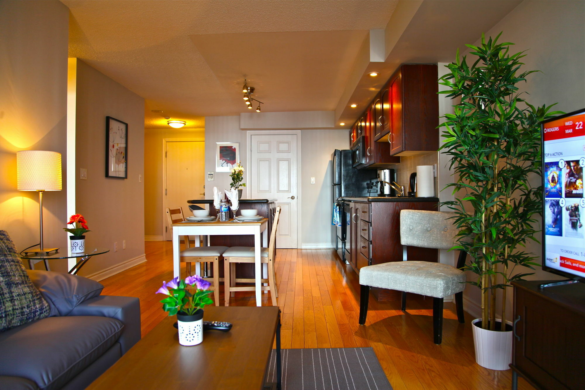 טורונטו Red Maple Suites - Icon מראה חיצוני תמונה